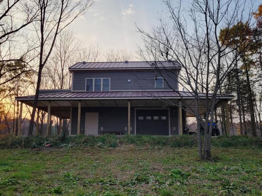 Modern, Bright & Calm 1 Bedroom / 1 Bath Farm Retreat Penn Yan